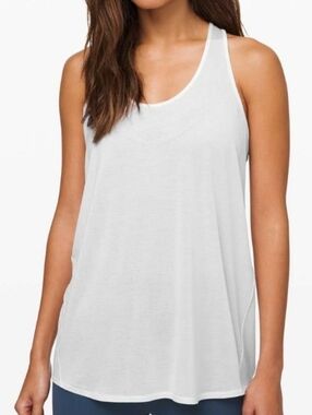 Lululemon Essential Tank Top Pleated - White Sz 8